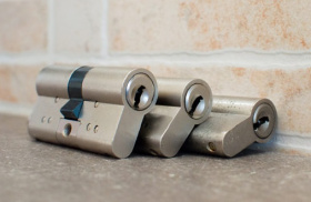 Как правильно определить размер цилиндрового механизма Как правильно определить размер цилиндрового механизма