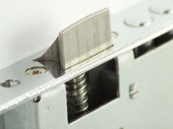 Замок врезной Mul-t-lock 265 фото в интернет-магазине ДорогиеЗамки.рф